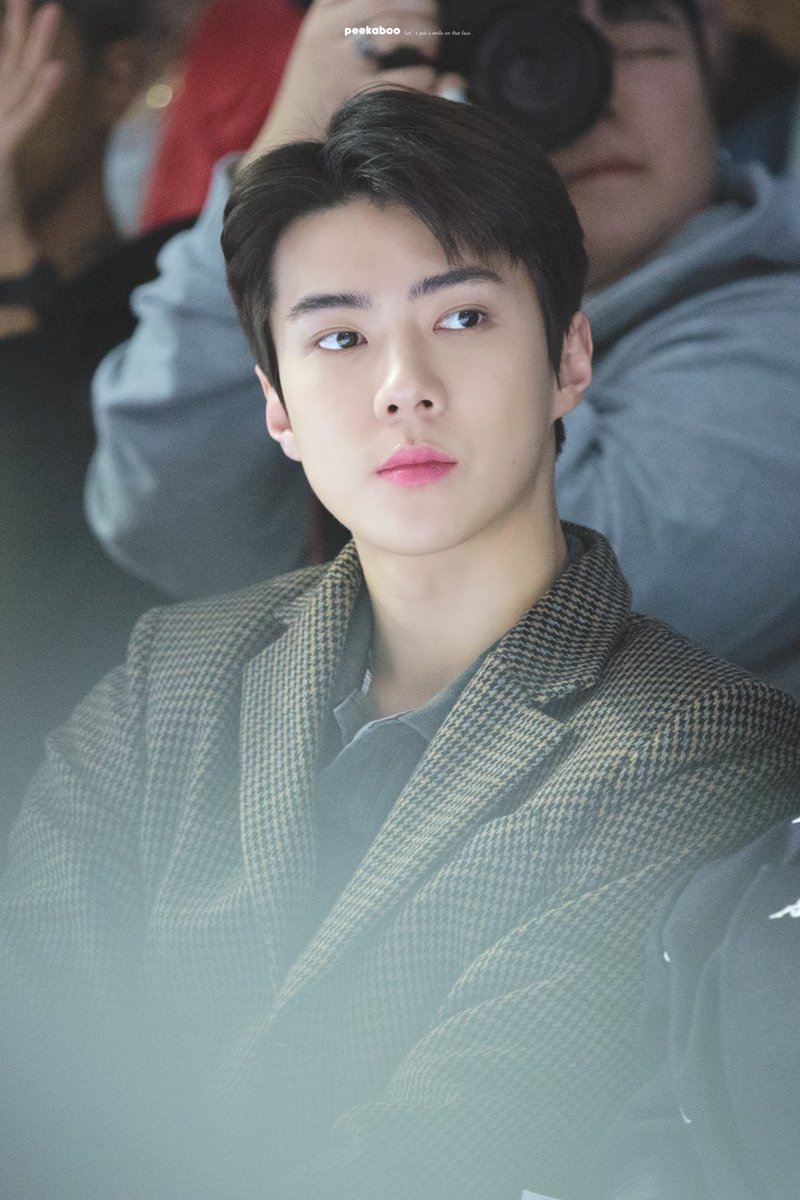 Kangmina_kr's tweet photo. 190324 서울패션위크 참스  #세훈 #EXO⁠ #엑소 ⁠#weareoneEXO⁠ ⁠
⁠@weareoneEXO

미나 옆에,,😉 https://t.co/kMXfGf4UGb