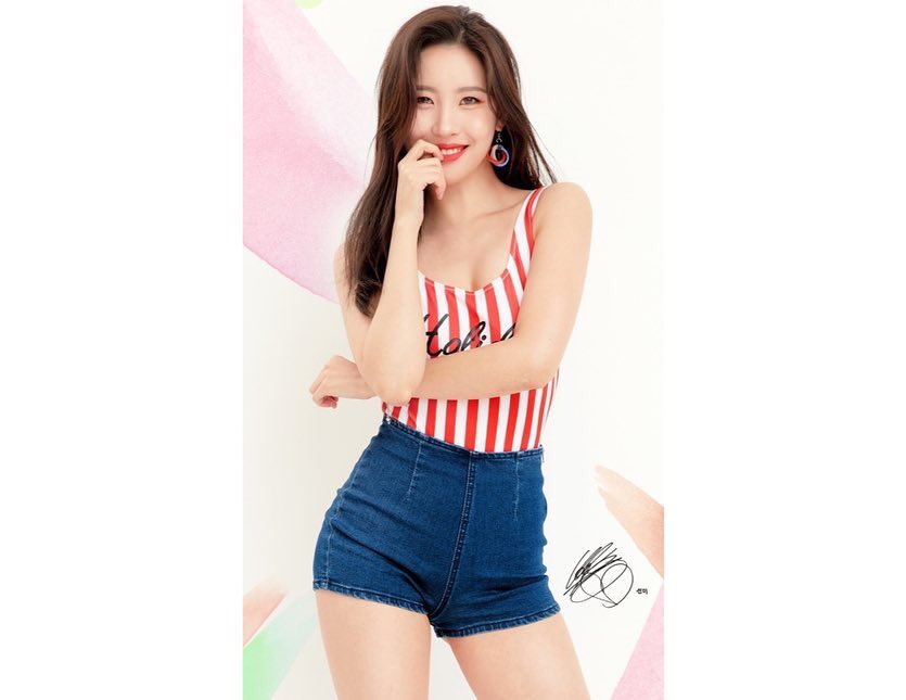 Sunmi_France's tweet photo. [INSTAGRAM] 31.03.2019 - Sunmistagram : 

Trad : Rencontrons nous le 7 Avril au Enter-6 de Dongtan ❤️💛 #Enter6
Trans : Let's meet on April 7 at Dongtan's Enter-6 ❤️💛 #Enter6
https://t.co/kZnObQvjZW https://t.co/5A9aD5iD54
