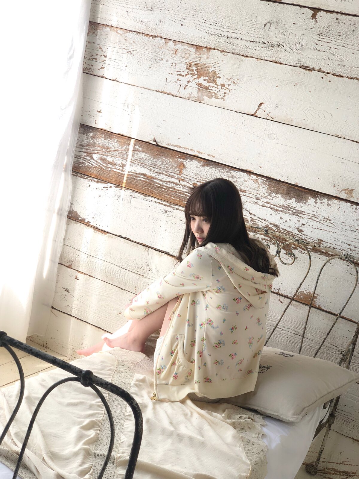 ダブル／ミストブルー アップトゥボーイ Vol.277 田村真佑 直筆 チェキ