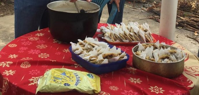 ALIMENTO para nuestros NIÑOS. 
El trabajo de #calle y social no se detiene, hoy #31Mar atreves de nuestro programa #MiGatoHumanista llevamos un día de #solidaridad y amor a los niños del sector Valenzuela. 
#LosBuenosSomosMás
#Maturín #Monagas #Venezuela