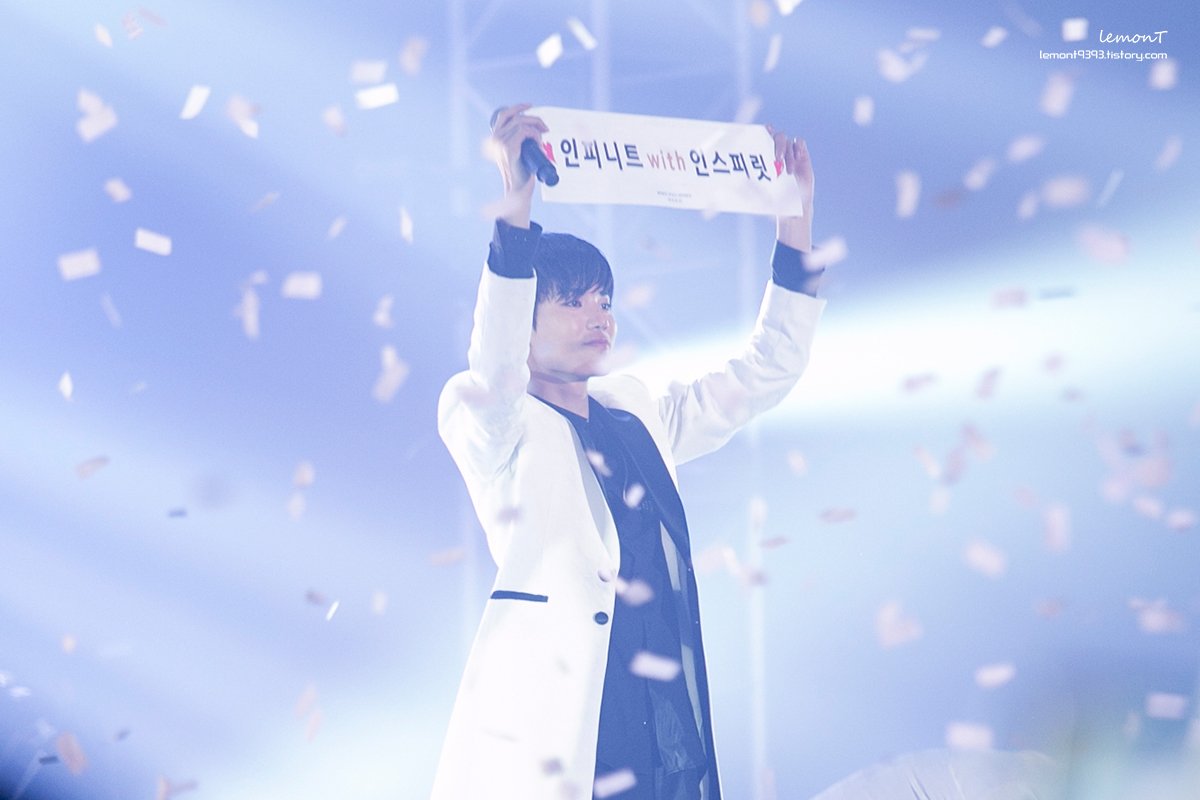 lemonT9393's tweet photo. [update] 160220~21 #INFINITE_EFFECT ADVANCE #인피니트 #성종 @infiniteyounges 
3년전 정글에 다녀온 콘선트... 
잘다녀왔으니까 고맙다고 하는 오빠는 마치 슬로건 "잘다녀왔어? 보고싶었어"에 대답해주는 것. 울리려고 하지 않았지만 그 상황에 가장 어울리는 말이었어
https://t.co/9ghzPUNMu8 https://t.co/0Bge7OPBBl