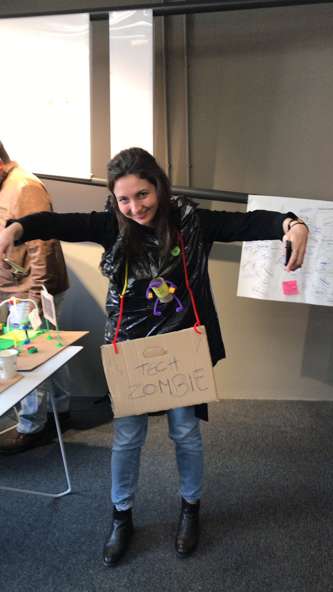 sofiaperes24's tweet photo. #GSJam 👻👻 https://t.co/Mm1Tfy8176
