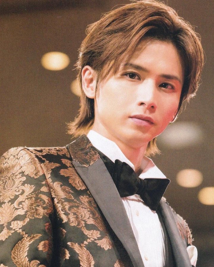 堂本光一はイケメンでもハゲ 筋肉と合わせて今と昔の画像を徹底比較 Kyun Kyun キュンキュン 女子が気になるエンタメ情報まとめ