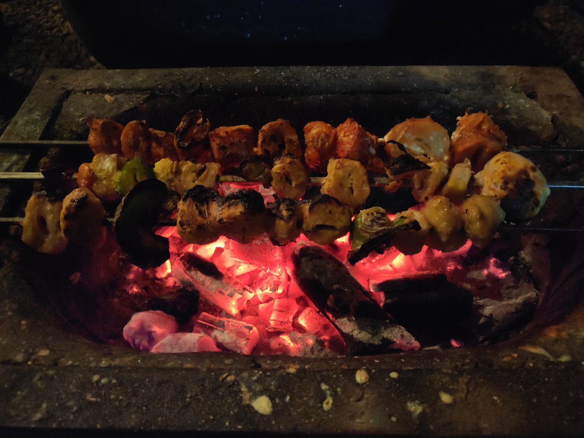 CityOnPedals's tweet photo. Last night's #barbeque at our rooftop

#amritsar #amritsardiaries #amritsarhostel #incredibleindia #travelindia #indiatravel #indiadiaries #barbecue #bbq #hostelsofindia #hostelgeeks #hostelworld #hostel #travelblogger #traveler #startuplife #cityonpedals https://t.co/tXXK524aY9
