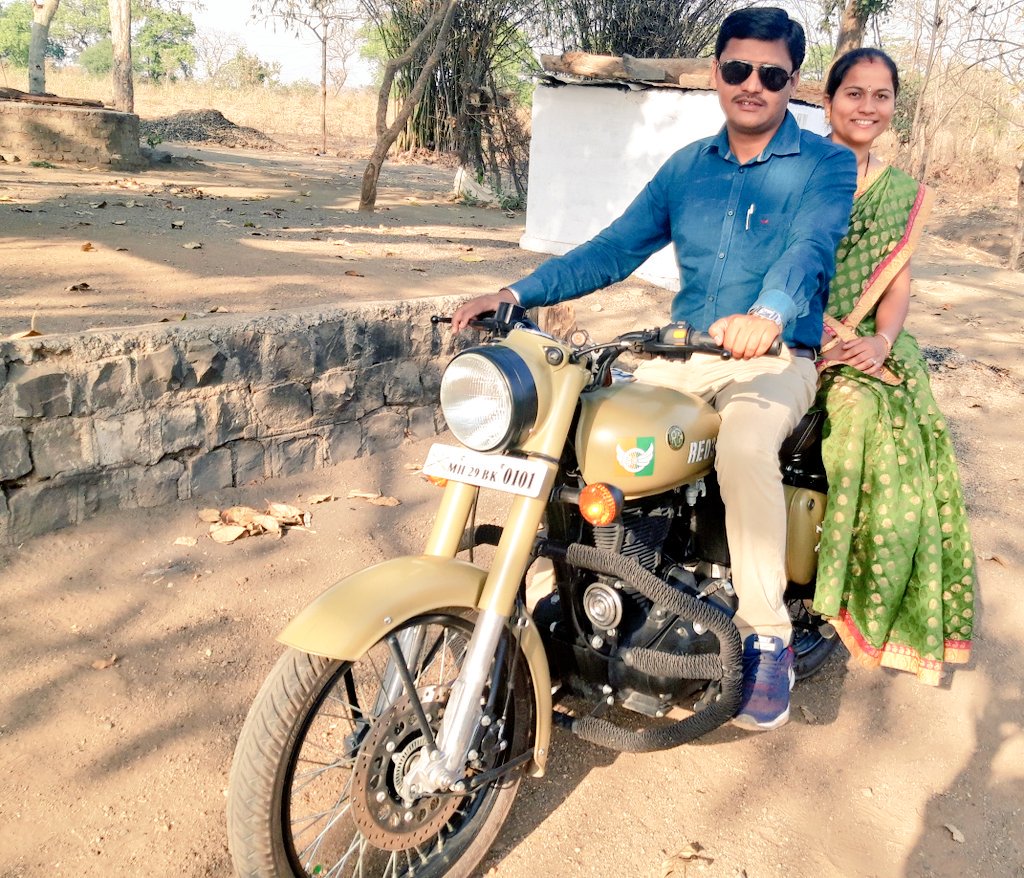 BaluD_Rathod's tweet photo. Sunday....'Fun' day...
Long drive with wife....
#BestTime #VillageTour
#SomePics https://t.co/5MJFFHcPNw