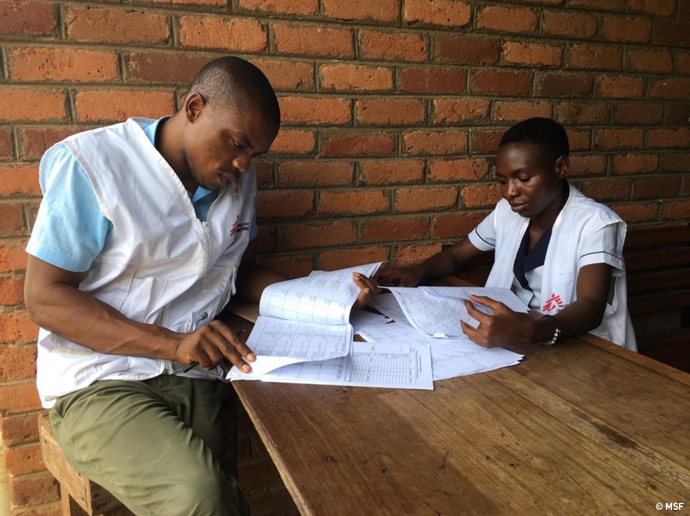 In Makhanga health centre, health ministry staff have still not returned to work, so MSF continues to ensure primary health, HIV services and basic disease surveillance continues - approximately 150 consultations/day.
