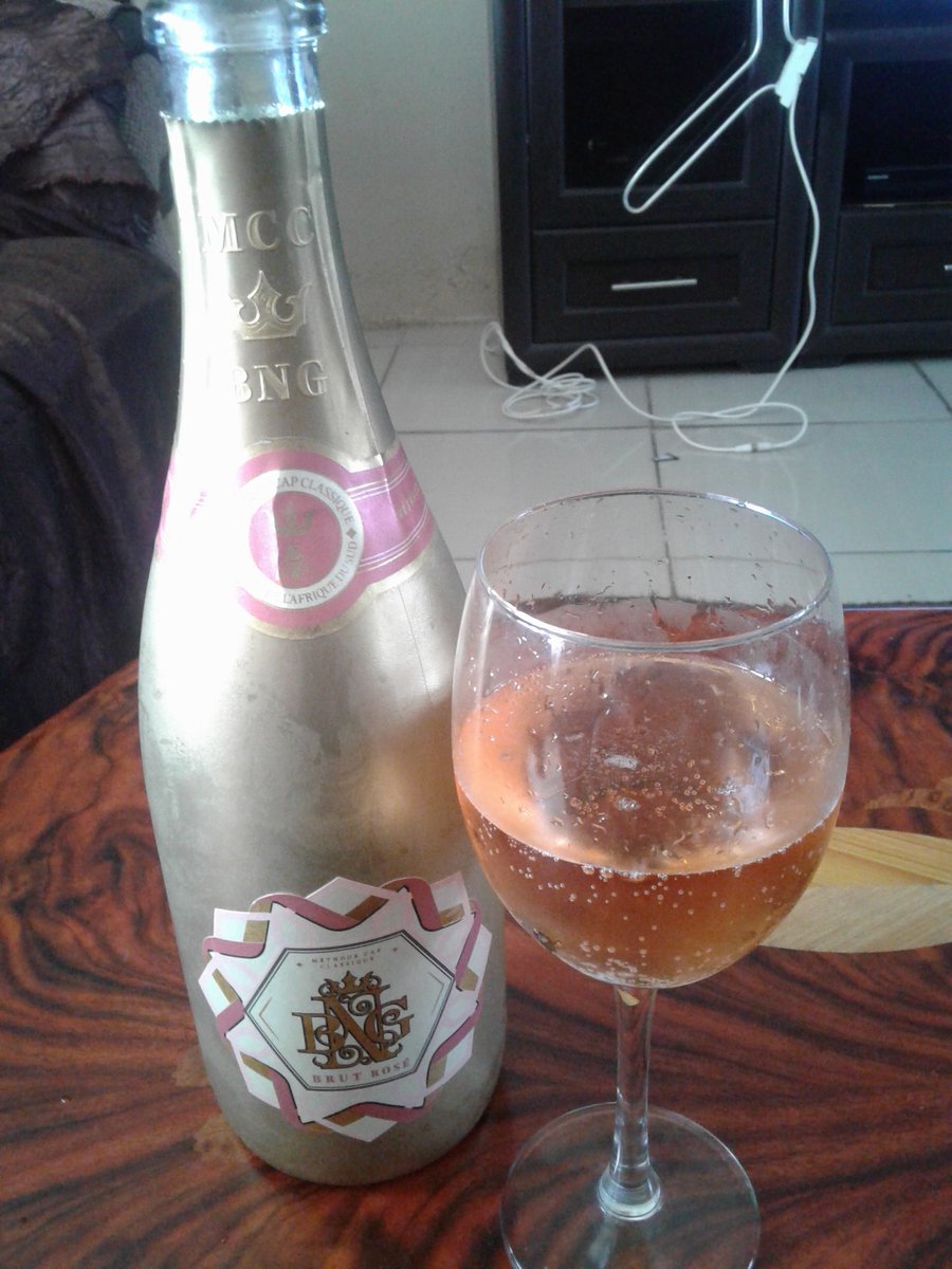Fairhope712's tweet photo. Supporting our local brand, I love it. @bonang_m https://t.co/FOQ7tx43IM