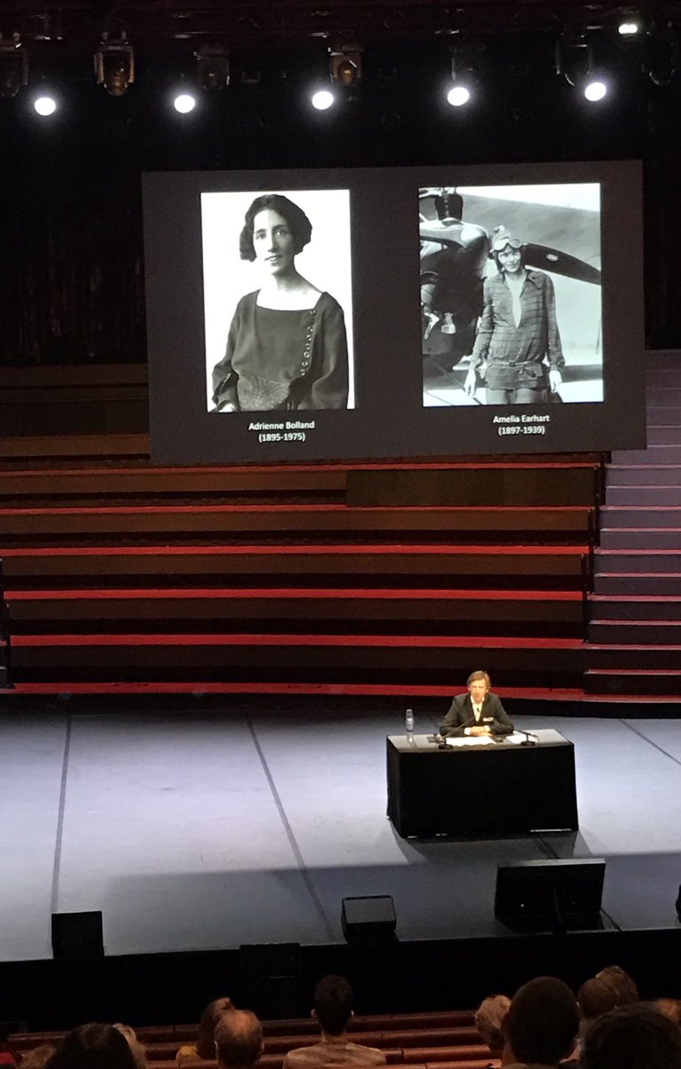 bastianellijero's tweet photo. Quelques portraits de femmes exploratrices présentés par Olivier Archambeau au cours de sa conférence donnée pour le #WeekEndEthno du @quaibranly https://t.co/8So2rxa415