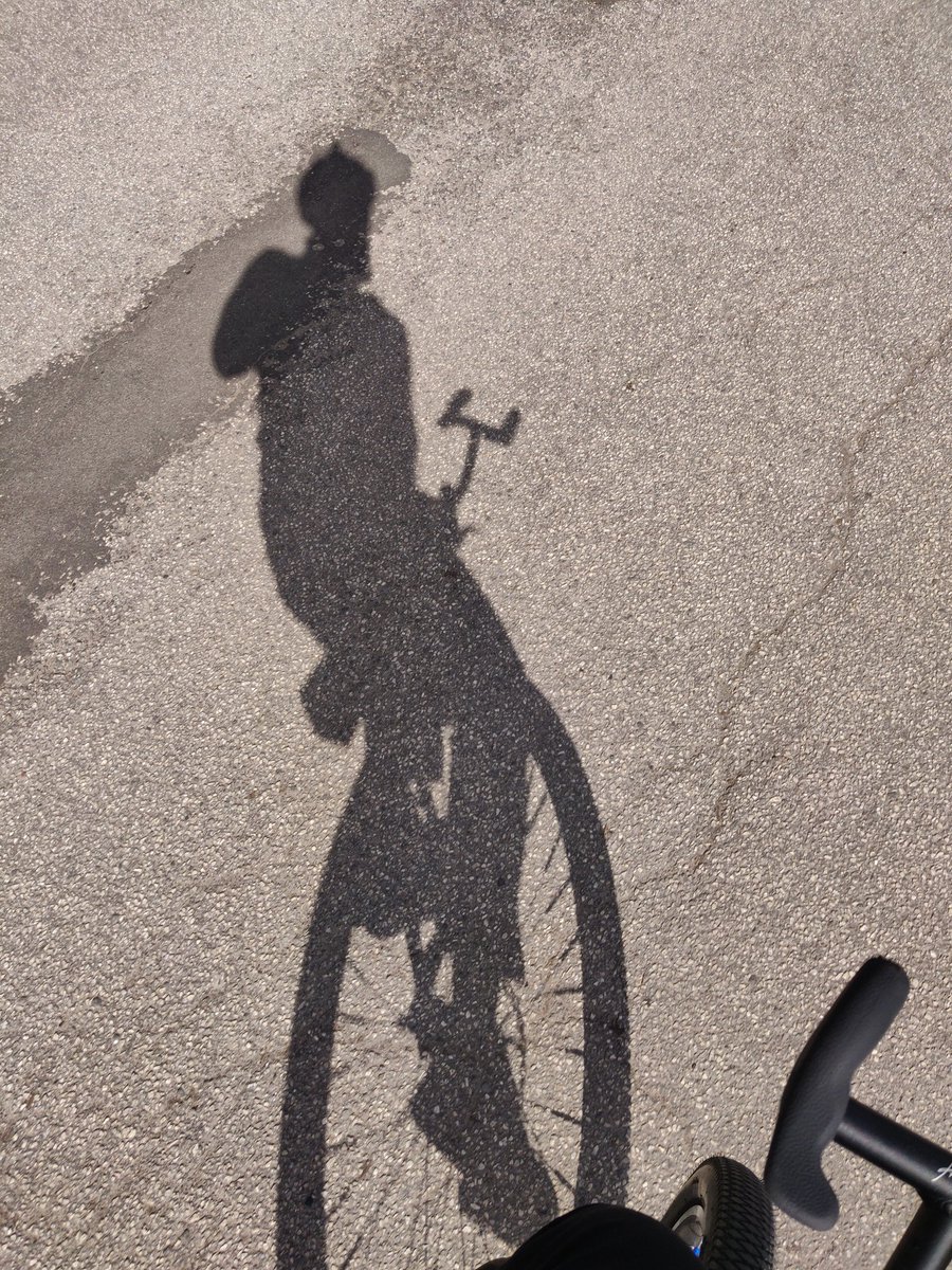 LeikKiel's tweet photo. Sogar richtig viel Sonne inzwischen dabei,bin schon fast zu warm angezogen 😊🌤️
#unicyclelife #unicling #unicycle #einradfahren #einrad #municycling #muni #keinfahrrad #36er #Sonntagstour https://t.co/dnNpDLXmoS