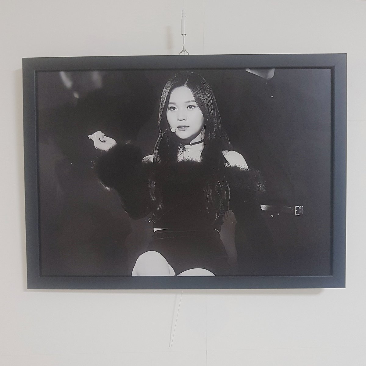 #엄지전시회 #떰전 #Adorable
이틀동안 저를 너무 행복하게 만들어주었던 전시회였어요ㅠ 진짜 사진이든 굿즈든 하나하나 다 귀엽고ㅠ 예뻐서 기분좋은 이틀을 보낸것 같아요 :) 전시회 열어주셔서 감사하고 수고많으셨습니다!! 😆