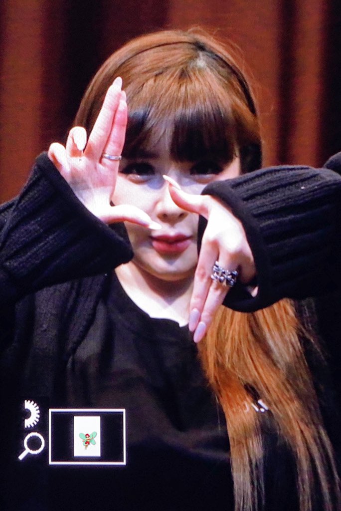 Firefly0324's tweet photo. 190324

#박봄 
#bom 
#PARKBOM https://t.co/pj3QvpgWqy