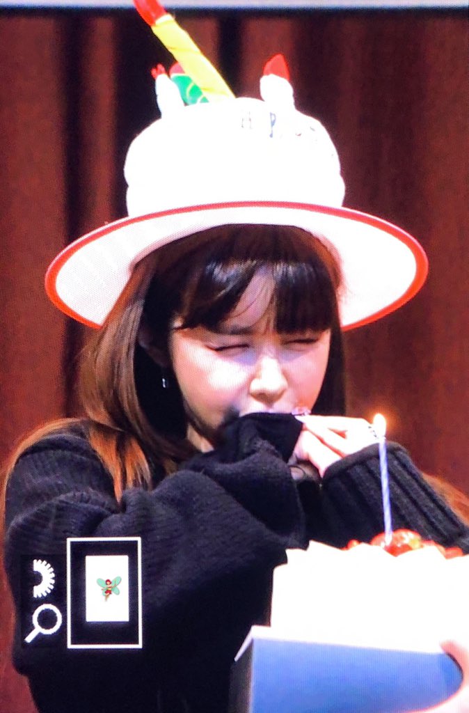 Firefly0324's tweet photo. 190324

#박봄 
#bom 
#PARKBOM https://t.co/pj3QvpgWqy