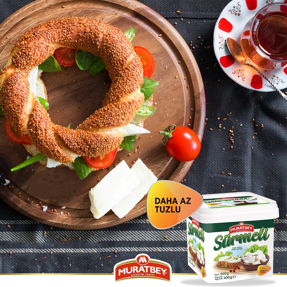 MuratbeyPeynir's tweet photo. Mutluluğun tarifi 🍅🧀🥨
#Muratbey #MuratbeyPeynir #LezzetinTarifi #Simit #SimitPeynir #Peynir #Sürmeli #MuratbeySürmeli #Gevrek #Gevrekpeynir #Pazar #MuratbeySürmeliPeynir #Yummy #MutlulukKahvaltıda https://t.co/i7tf6ZBY5Q