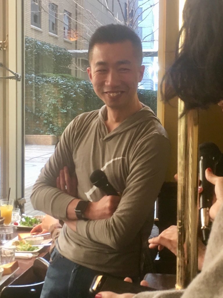 SupportRocker's tweet photo. *ジャッキーさんブランチ会御報告①*ワールド所感のほか、スケート記者となった経緯、仕事の魅力、これから目指すものなどについて熱く語ってくださいました。40名ほどのかたが参加され、心のこもったギフトにもにっこり喜んでくださいました。@rockerskating https://t.co/jaJ2LdJsP6