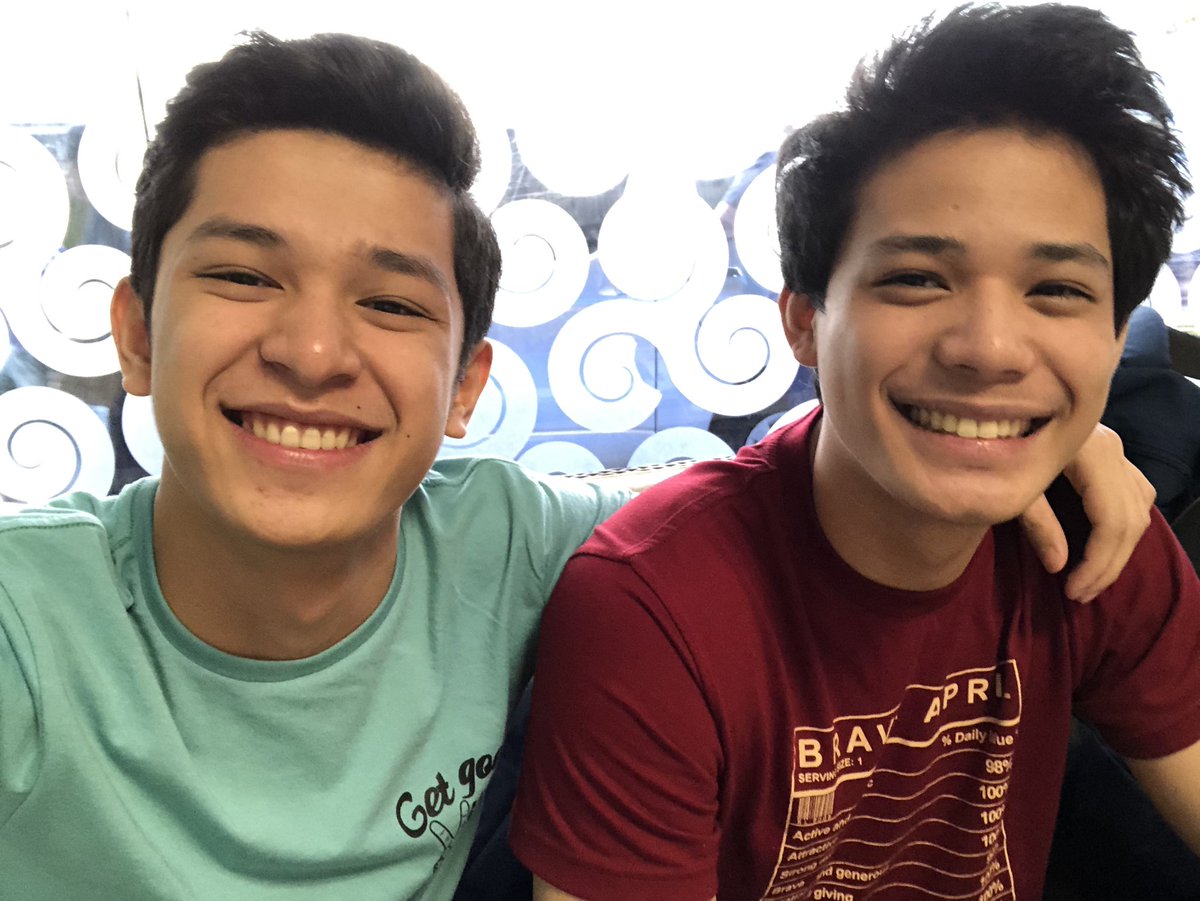 ninangNiALJON's tweet photo. Solid ng samahang #AliJon @AljonMendoza_ @aliabinal002
😊 https://t.co/1jXkO4HfMn