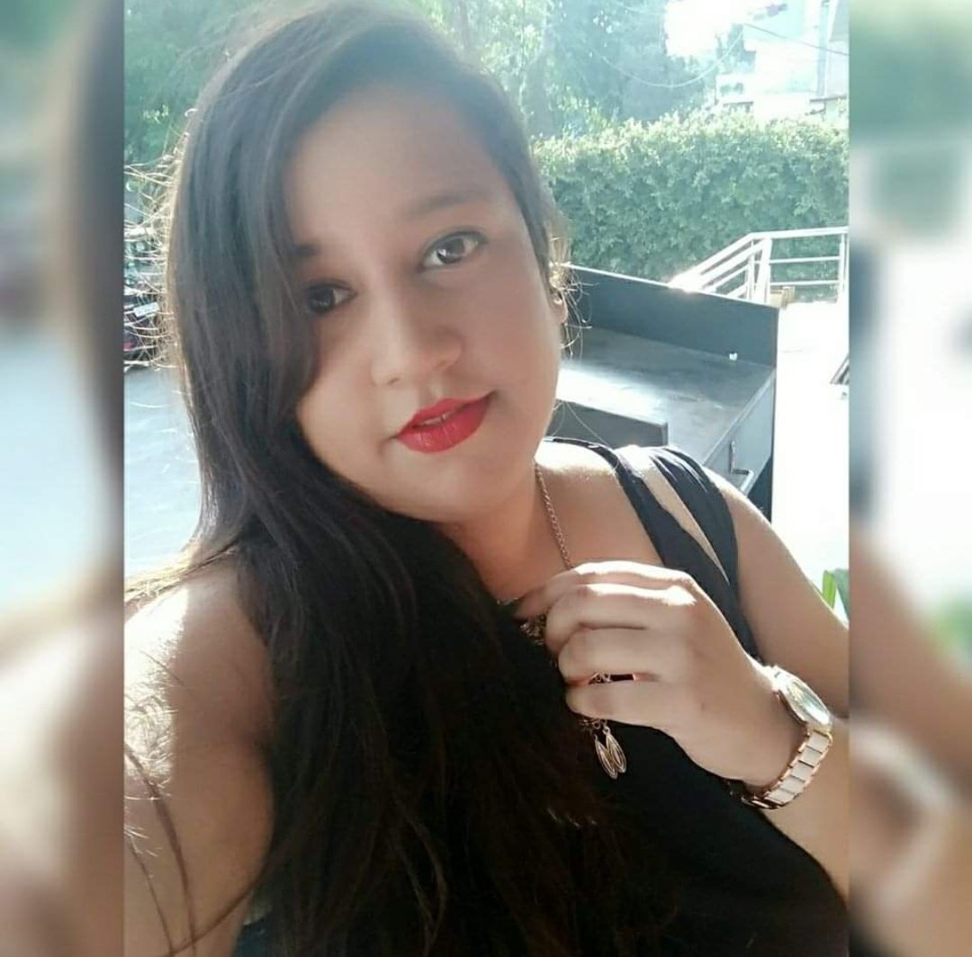 cutista_simran's tweet photo. Here is my entry for the #HTIndia 's Most, Stylish Awards! ❤
Super excited for it! Hope I win this going to my only chance to attend a style event like this!💛
Being a fashion reviewer it's gonna help me a lot💞
#HTMeraStyle #HtMostStylish
#htcity #hindustantimes #trending https://t.co/hddBuw5Gsm