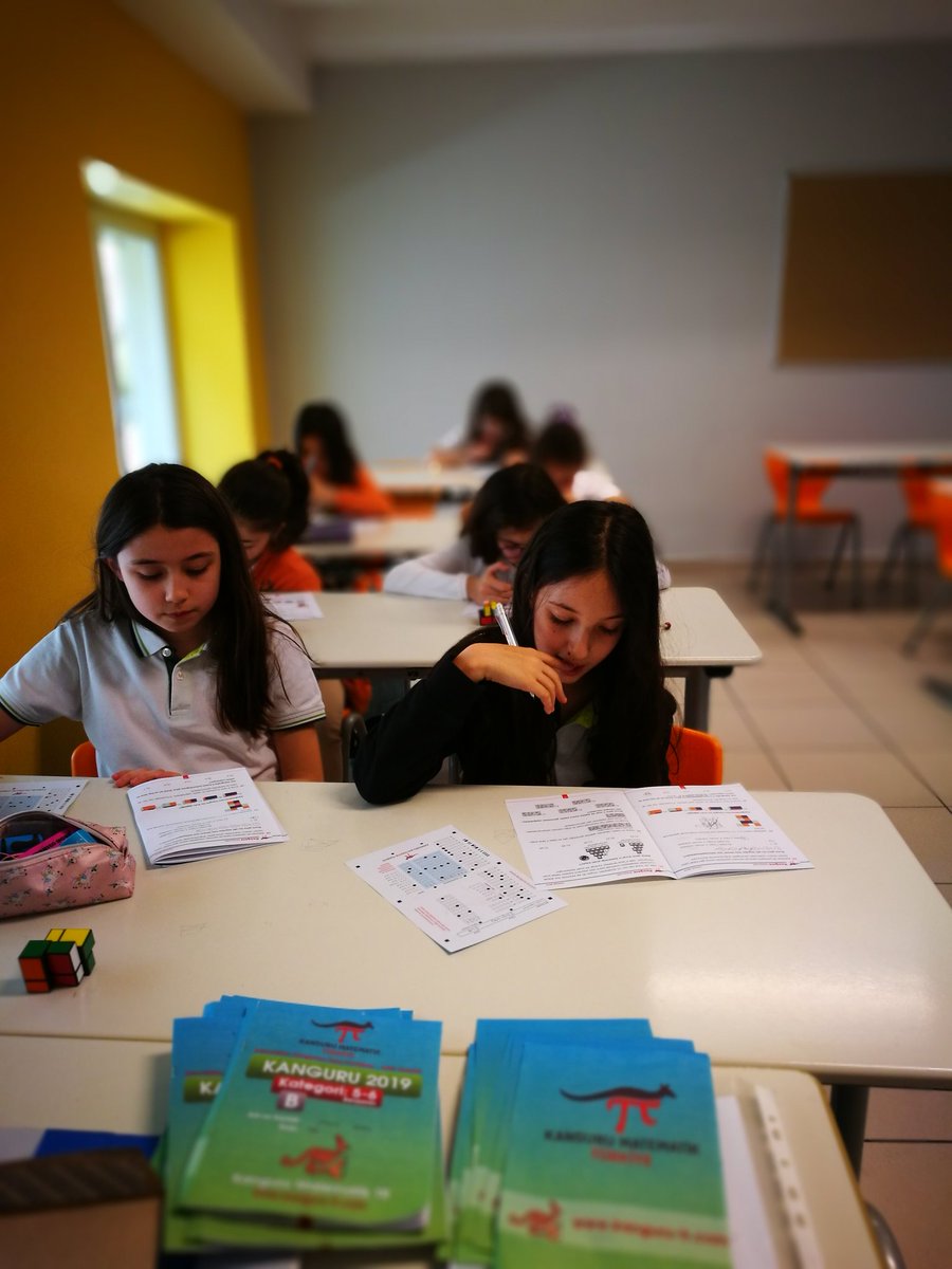 Acıbadem Bilim Doğa Ortaokul Matematik (@acbilim) on Twitter photo Kanguru matematik sınavımızı bu yıl da okulumuzda uyguladık
<a href="/elvin_oven/">Elvin Öven Güçbilmez</a> <a href="/YelizAyin/">Yeliz Ayin Kayalak</a> Kanguru matematik sınavımızı bu yıl da okulumuzda uyguladık
<a href="/elvin_oven/">Elvin Öven Güçbilmez</a> <a href="/YelizAyin/">Yeliz Ayin Kayalak</a>