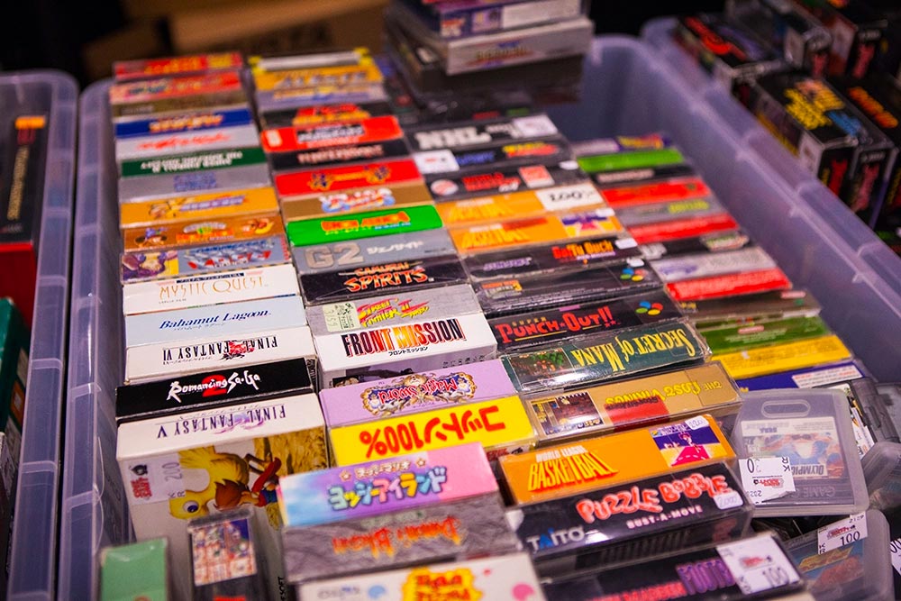 pixel_glitch's tweet photo. In today’s collection, we’ll be focusing on 3 mecha games for the Super Famicom that didn’t make their way out of Japan by traditional means. 🤖💥

https://t.co/J5CiwTly7z

#LIT #emulation #romhack #Translation #superfamicom #SNES #squaresoft #mecha #frontmission #gundam https://t.co/zzFNDStxlY