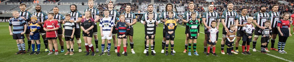 We loved having our local rugby clubs leading the lads out yesterday