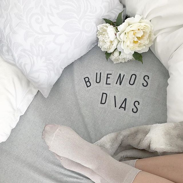 *SUNDAY MOOD*
.
“Yo diría que nos pusiéramos todos contentos sin preguntar por qué” - Mafalda
.
.
.
#mynordichome #nordichomes #flatlay #deco #domingo #mihome #hogar #mindfulness #sunday #sundaymood ift.tt/2HCdi3V