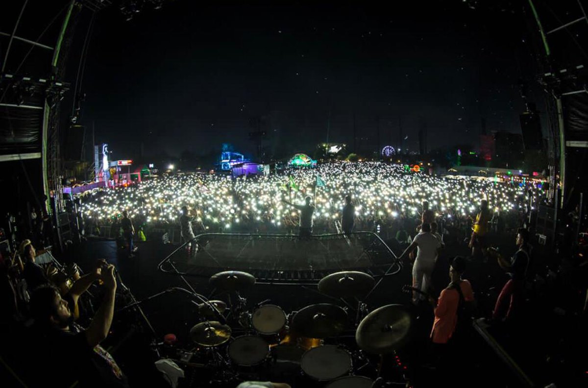 Gracias #Monterrey 🇲🇽 ⛰️ ✌🏿

<a href="/TecatePalNorte/">Tecate Pal Norte</a> #palnorte 😎