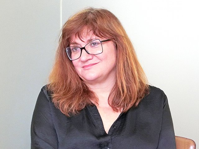 WebSwamp's tweet photo. 私はどちらかというと、現代社会における人々の興味や関心が、ひと昔前とは明らかに変わってきているところに、根本的な問題があるんじゃないかと思っているの。

「私の前世は日本人だったのかもしれないわ」『マイ・ブックショップ』イザベル・コイシェ監督インタビュー→https://t.co/rgBZQv0dXX https://t.co/nyvgpIfEtm