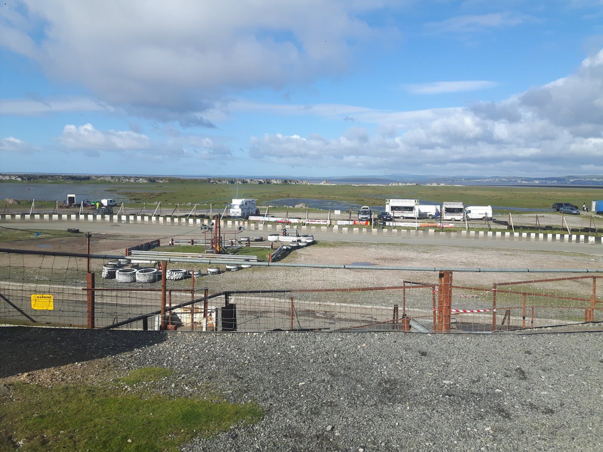 wartononline's tweet photo. It's #Raceday here at #WartonStockCarClub #MicroBangers #Bangers #Carnforth #FamilyDayOut #Morecambe #TheBay #MorecambeBay #Kendal #DayOut https://t.co/YC3iJkWJjj