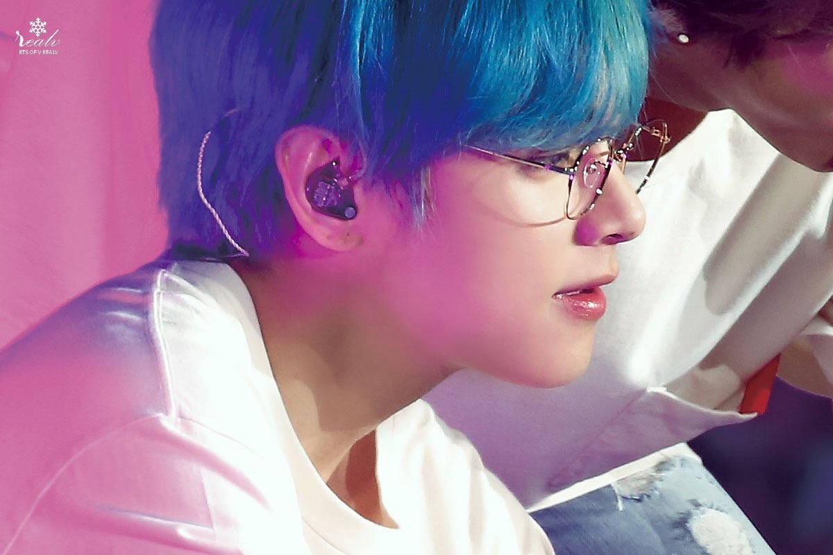 vkvante's tweet photo. @MTVChart @Taehyung_arab @BTS_twt #KimTaehyung #MTV_CHART @MTVChart 
Taehyung the best https://t.co/lJbqgGjy8y