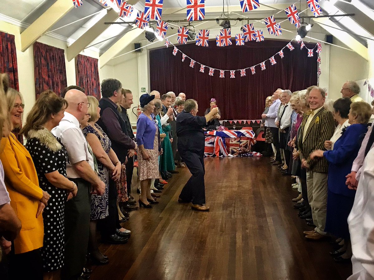 Playing Dead tweet media