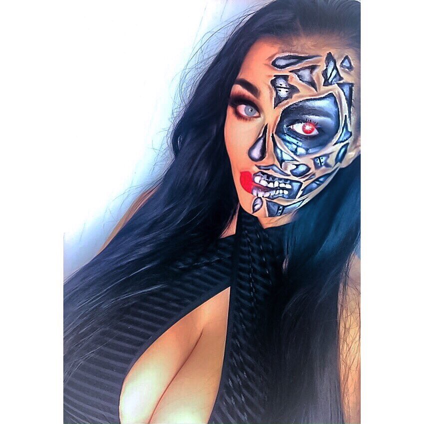 LoisMariee321's tweet photo. @katyperry - 365 inspired 🥰 #mehron #sfx #bodypaint #makeup https://t.co/7JaBPi2Mom