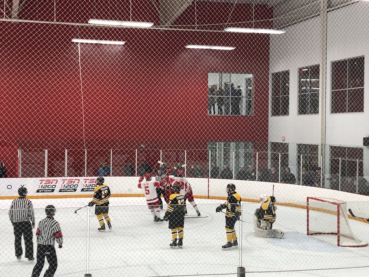 kevraire17's tweet image. Big thanks to Head Coach @JerrettDefazio and the Midget AAA #PembrokeLumberKings for inviting me to speak before their do or die league title game. 
Well done #AuthenticWarriors.
Care to compete 4 each other. 
A big 5-1 win!