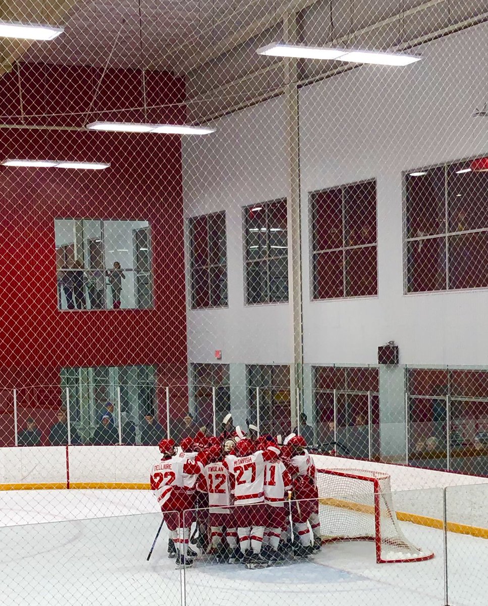 kevraire17's tweet image. Big thanks to Head Coach @JerrettDefazio and the Midget AAA #PembrokeLumberKings for inviting me to speak before their do or die league title game. 
Well done #AuthenticWarriors.
Care to compete 4 each other. 
A big 5-1 win!