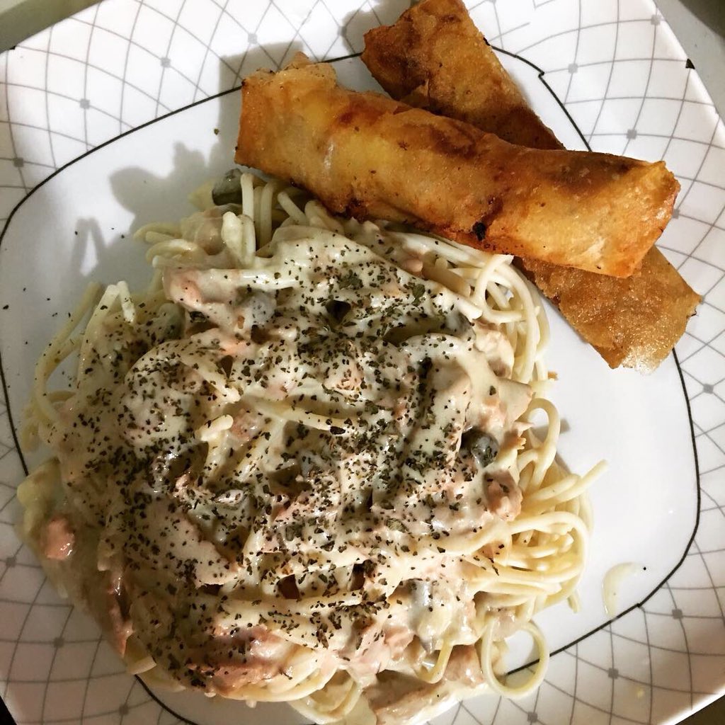 geeceeflores88's tweet photo. Hilu! Bored na nman kami. So kain muna. π
Masaya na ulit kami. π Food is Lifer π
#TeamFoodIsLife ππ€£ https://t.co/pvOAffaWYv