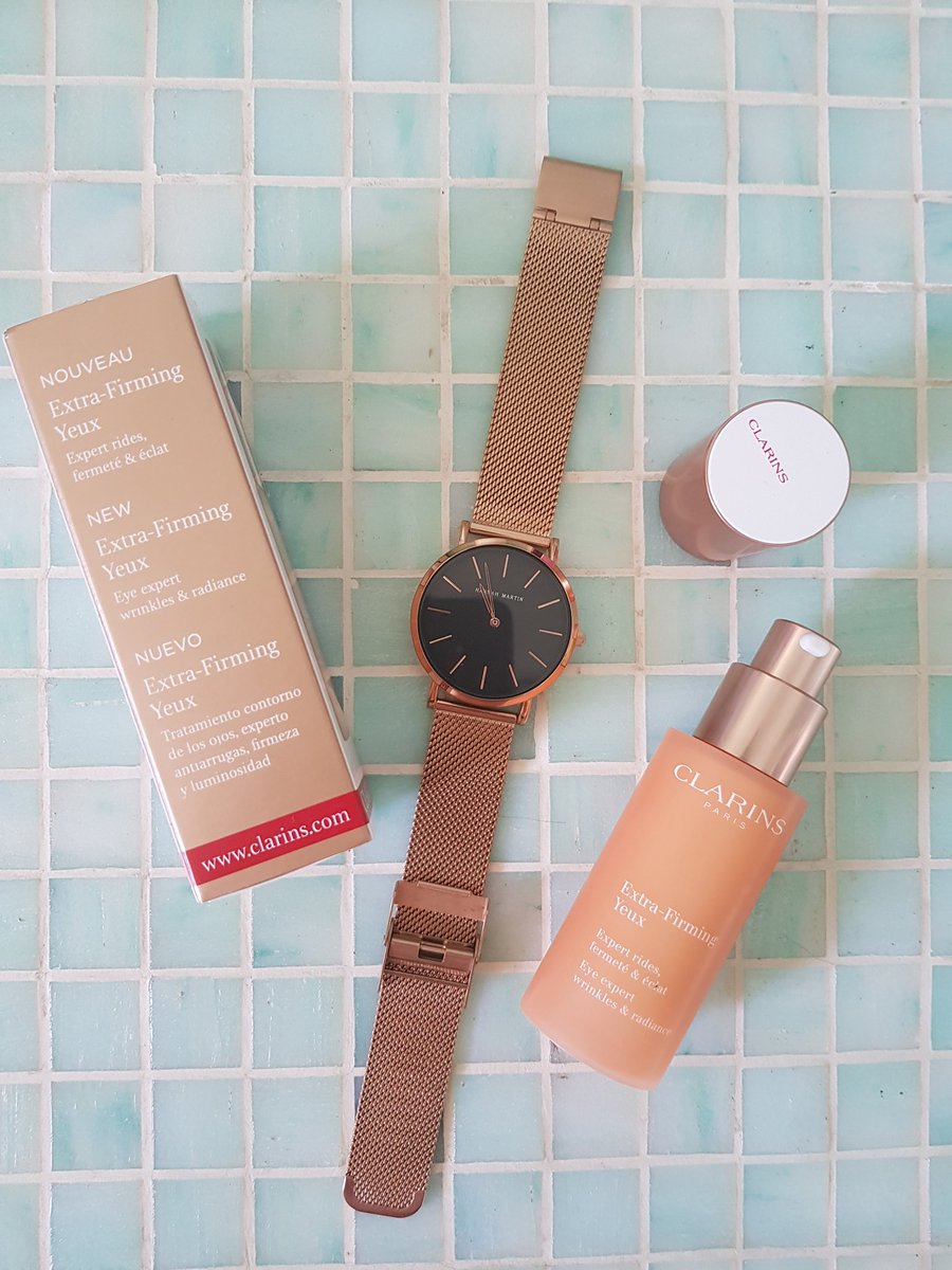 BeautylandbyNad's tweet photo. Coucou, j'ai été sélectionnée pour tester le nouveau soin Extra-Firming Yeux de chez Clarins 😍😍😍
Expert rides, fermeté et éclat
Hâte de tester ce nouveau soin et de vous donner mon avis 💖💖💖
#ExtraFirming #Clarins #SoinYeux #testeuse #ambassadrice https://t.co/tQvMStWaKi