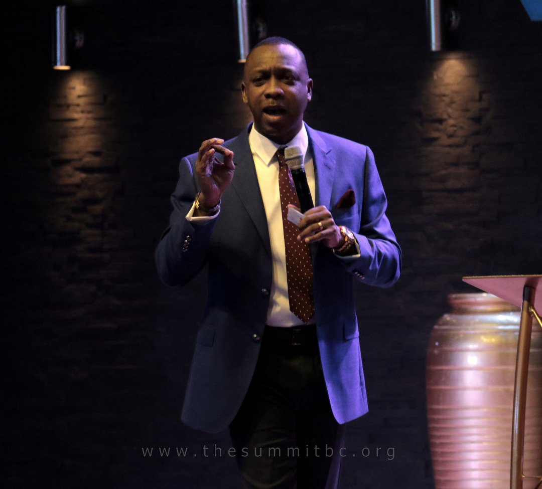 SummitAbuja's tweet photo. #TheMessage
Ministering: @drandyosakwe
Text: Hebrews 12:18-19, 22
Message title: The Angel of Mount Zion - The Innumerable Company
A major aspects of every move of the holy Ghost is angels
#SummitBCServices
#SummitTeachingService https://t.co/lVWZNHiorf