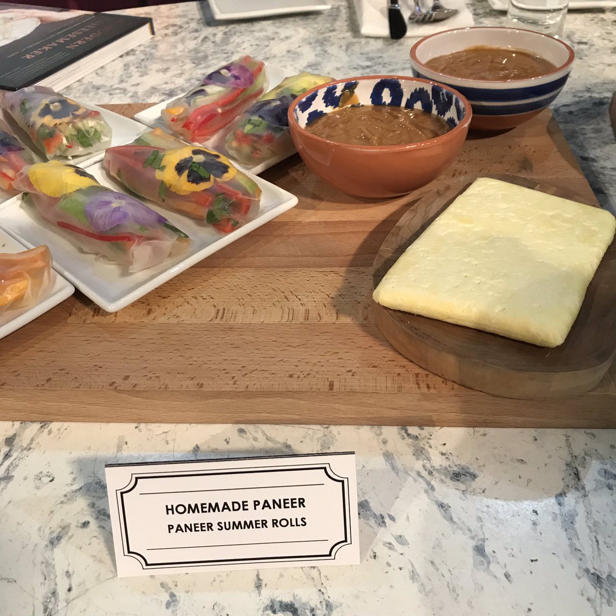 Sunday Brunch tweet media