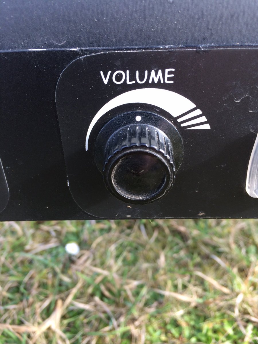 LaserClays's tweet photo. For most events we have the volume control at about 50% No one ever complains about noise. https://t.co/u0bVg8R1TF
