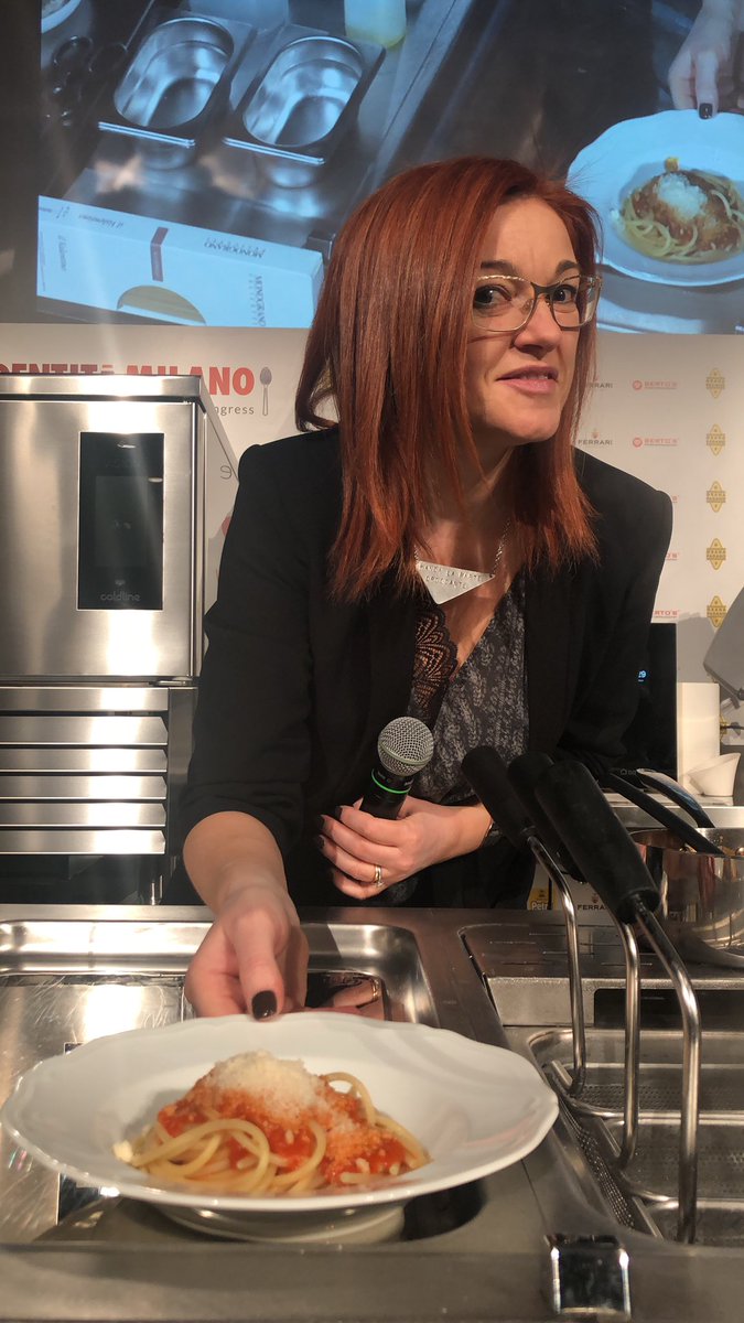Pasta_Felicetti's tweet photo. Lo Spaghettone Il Valentino nella versione al pomodoro by @ale_aimo
#memoriedipasta #igimi19 @identitagolose #MonogranoFelicetti https://t.co/ywFWbIC2Ov