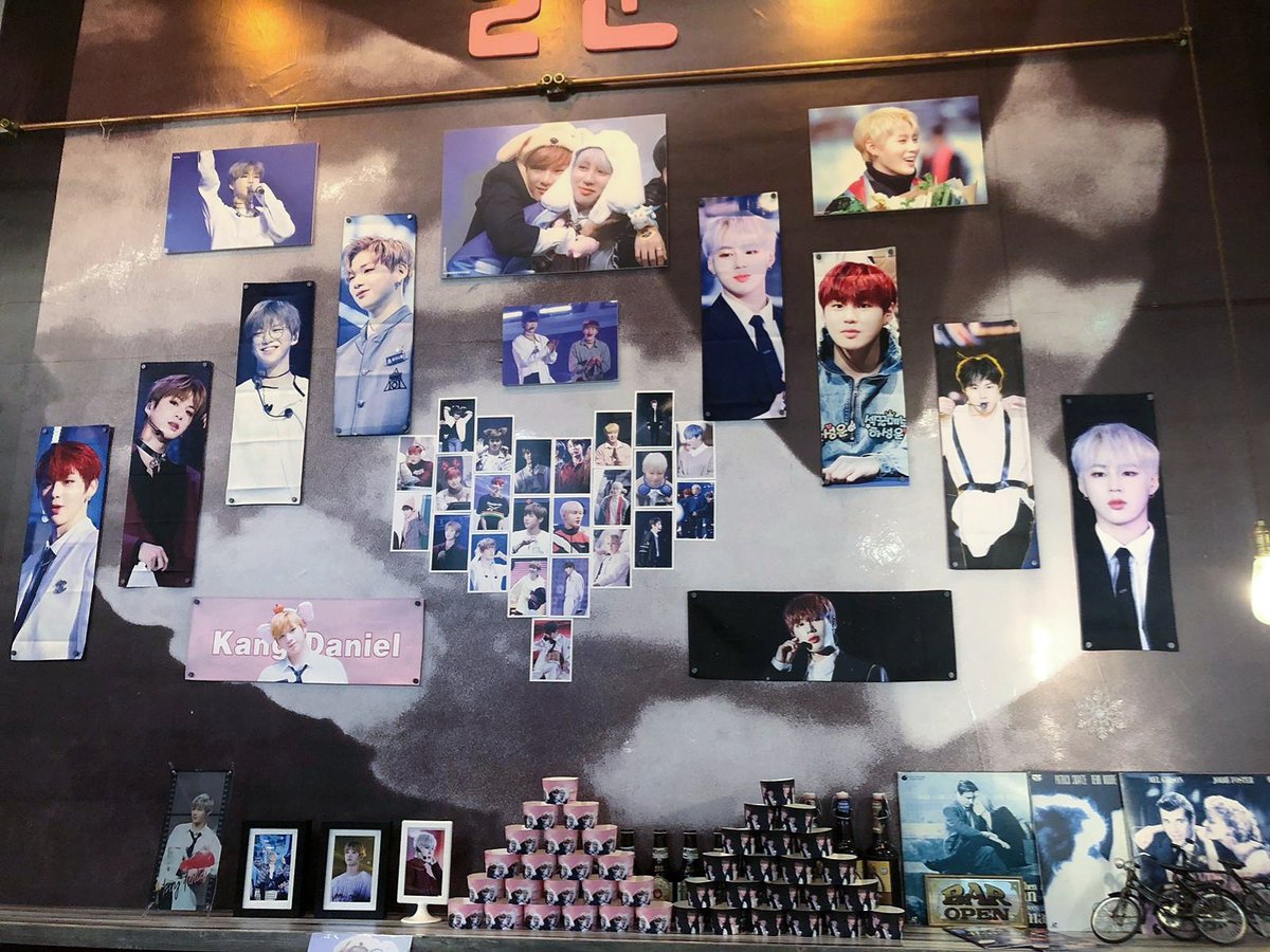 chamHYs's tweet photo. thank you for organising this event ❣❣ the decorations are so prettyyy hehe @WITHNIELWOON #WITHNIELWOON https://t.co/28pywO9Km8