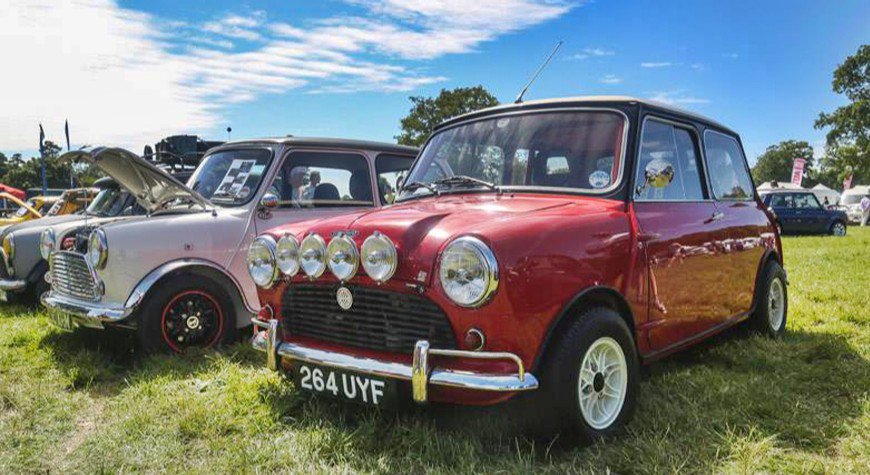 Beaulieu_Hants's tweet image. 🖐 CALLING ALL MINI OWNERS! 🖐

If you are an owner of a classic Mini and are interested in being part of the iconic Mini 60 display taking place at Beaulieu&apos;s Spring Autojumble on 18th - 19th May, please contact minisixty2019@talktalk.net. 

#Minicooper #Mini #Minidisplay
