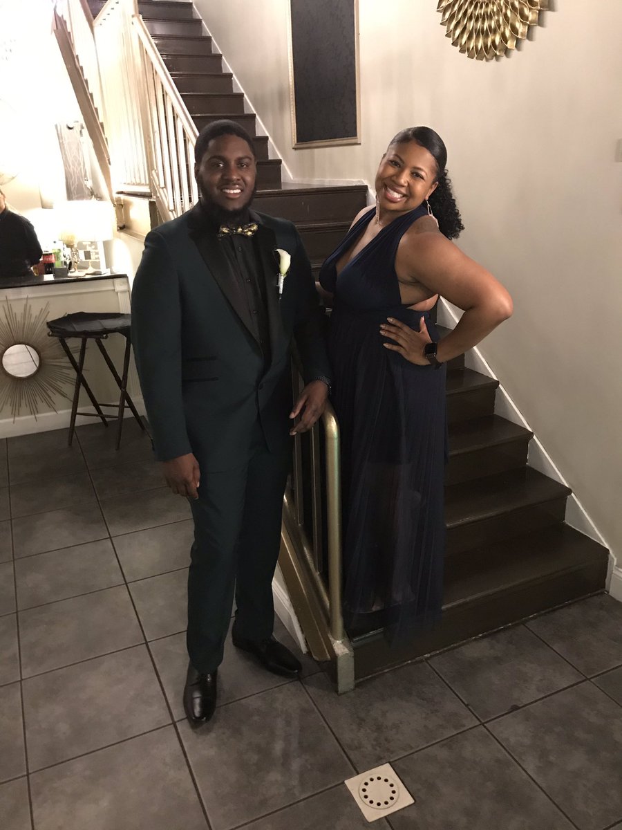 ebbie_sue's tweet photo. The #RoadtoRobinson was everything. As kids me and my cousin laughed and joked about having significant others. I guess Iβm up next π€΅πΏπ°π½π. https://t.co/QeVAZmmmxF