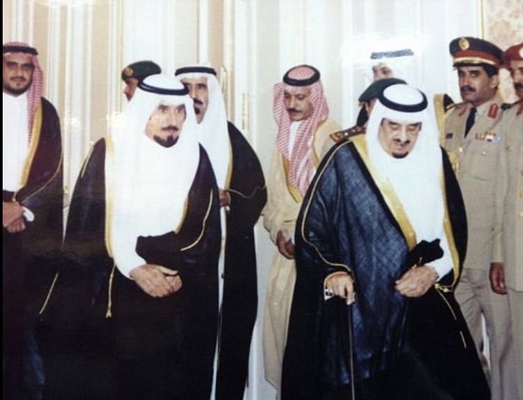 xasj3's tweet photo. #الكويت_والسعوديه_عينين_براس
-
ماني سعوديّن ولكن تربيت
إنّ الخوي بالضّيق يزهم خويه
راحت ديارَ سعودِ لا راحتِ كويت
قد قالها فهدن خذته الحميه https://t.co/JYM2TmsusW