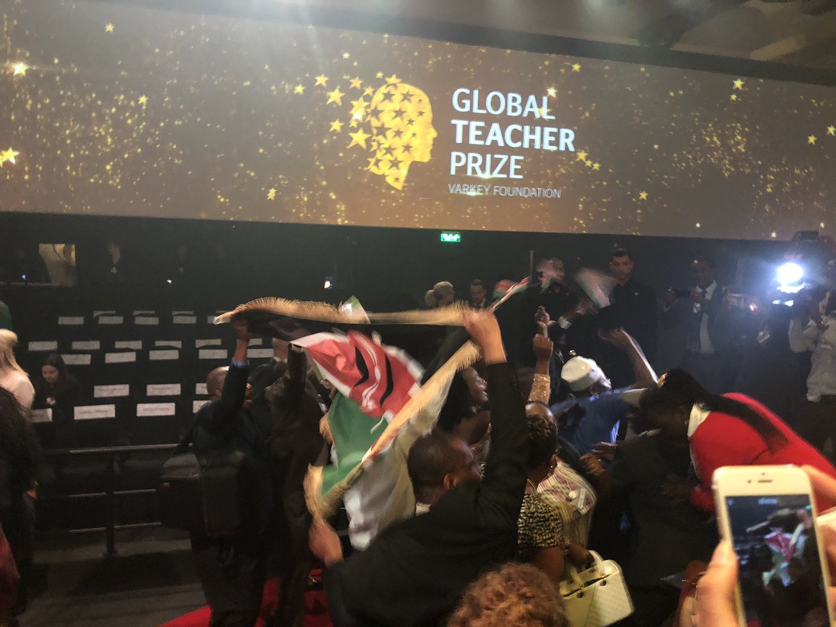 FernandoReimers's tweet photo. Congratulations @petertabichi on winning the global teacher prize @GESForum and thanks for your remarks tonight. As the son of two teachers, your work and life choices embodies the highest call of this profession and the simple call of St. Francis. https://t.co/eCKB6iueYv