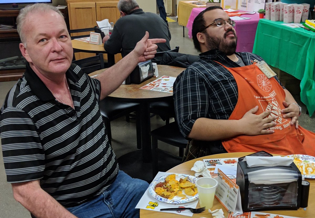 dkennedy681's tweet photo. Celebrating our Success Share! Day 1 = Nacho Bar, Day 2 = Subs and Chips, Day 3 = Pancakes and Sausage! Thank you for a great second half @HDLapeer! #MWSuccess @J_Koltunowicz @nltomlin @JimmyMMcConico @amytlawrence1 @MickmeunierT @DonMandeville https://t.co/KTqpRRR7zH