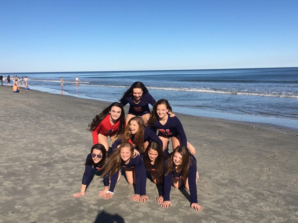 Stephan_Math's tweet image. These girls have grit!! Playing in the finals at 2!! #myrtlemadness