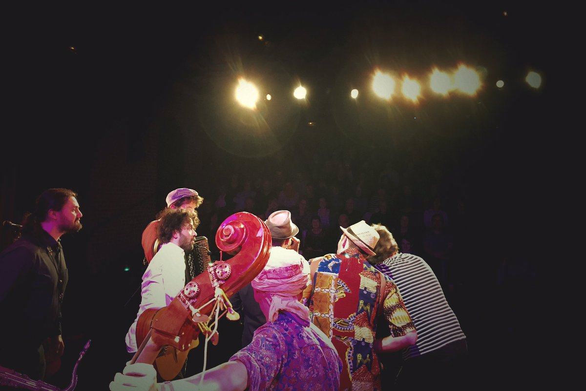 fatras's tweet photo. Merci @bruaylabuissiere et toute l’équipe du Temple ! Une très belle soirée dont on se souviendra longtemps ! 😉 #record #reinedelanuit #bravojoao https://t.co/YIAKrdJISB