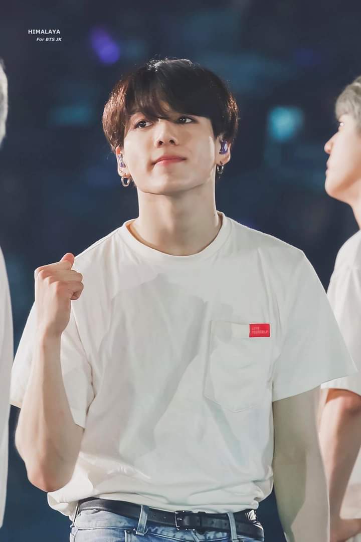 HippsMaii's tweet photo. JungKook ahhh ~~ 
#JUNGKOOK #weloveJungkook https://t.co/u2yYwG4kp4