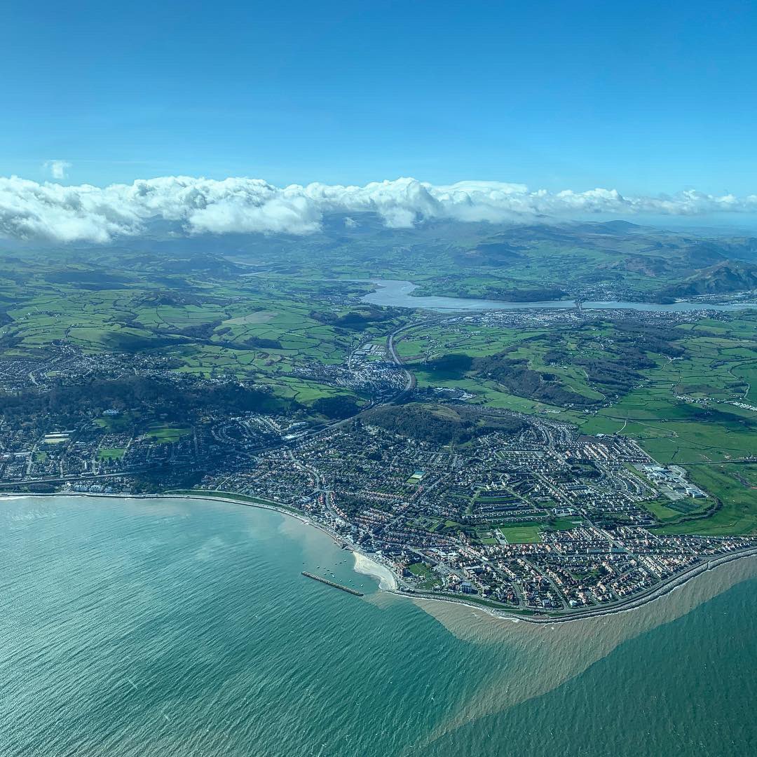 PlaneOldBen tweet media