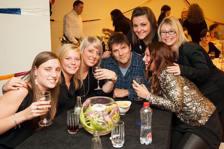 In #KLZ_Events work to make dreams since 2009.We had guests from #Arrow #TheFlash #Fringe #GameOfThrones #Supernatural #TheVampireDiaries #TheOriginals #Twilight #OneTreeHill #BuffyTheVampireSlayer #Merlin #OnceUponATime #TeenWolf #PrettyLittleLiars #Riverdale #Shadowhunters..