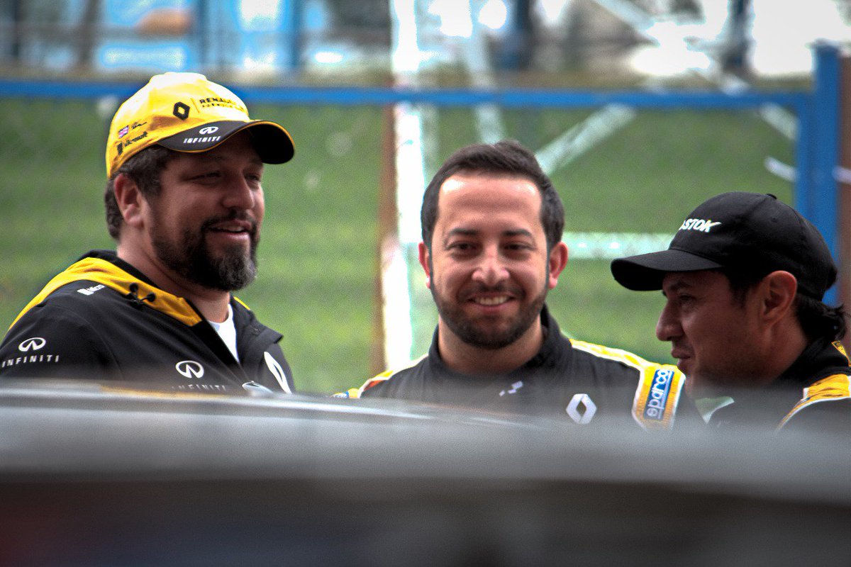 AxaltaLATAM's tweet photo. ¡Damos inicio a la temporada más espectacular del año! Estamos en la TC2000, listos para competir. 🏁🔥 https://t.co/USHQvIllUe
